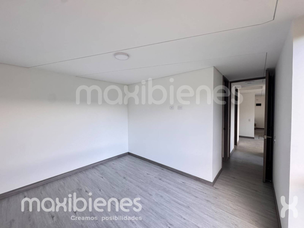 Apartamento en arriendo en Las Palmas, Medellín · foto 4 de 10