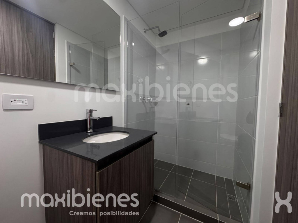 Apartamento en arriendo en Las Palmas, Medellín · foto 10 de 10