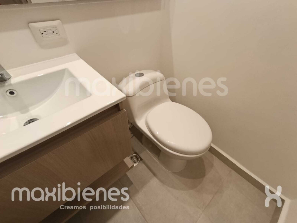 Apartamento en arriendo en Las Vegas, Envigado · foto 9 de 11