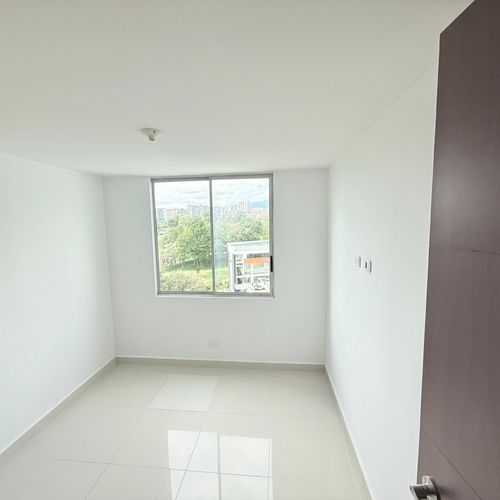 Apartamento de 3 alcobas en venta en Conjunto Residencial Mediterrane Royal, Floridablanca, 85 m² · foto 19 de 24