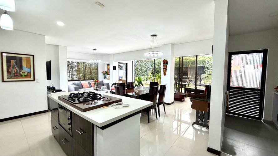 Casa de 3 alcobas en venta en El Carmen, El Retiro, 270 m² · foto 3 de 23