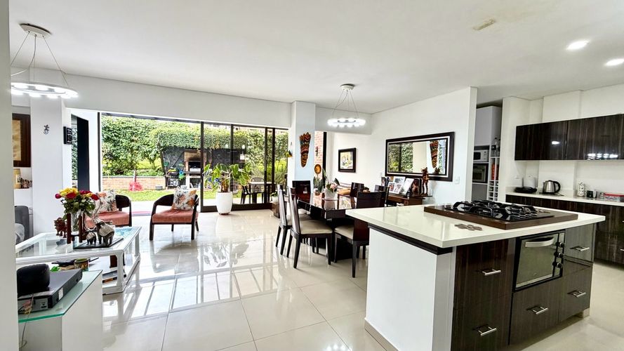 Casa de 3 alcobas en venta en El Carmen, El Retiro, 270 m² · foto 4 de 23