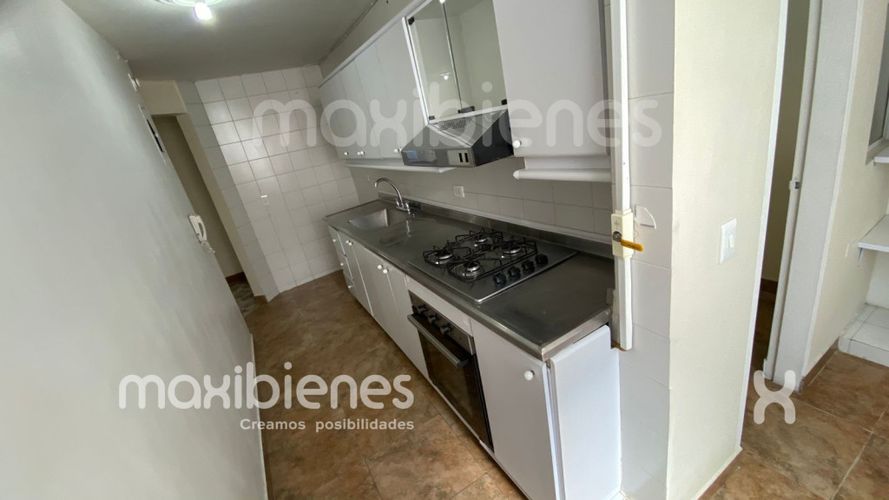 Apartamento de 3 alcobas en arriendo en Conquistadores, Medellín, 75 m² · foto 4 de 14