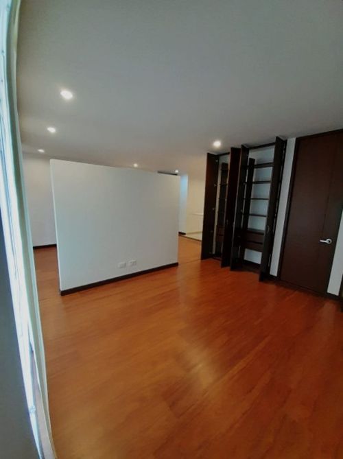 Apartaestudio en venta en Chapinero, Bogotá, 46 m² · foto 5 de 10
