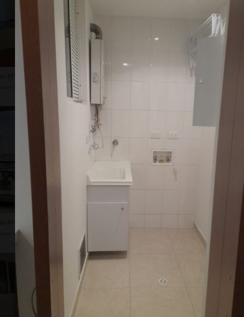 Apartaestudio en venta en Chapinero, Bogotá, 46 m² · foto 6 de 10