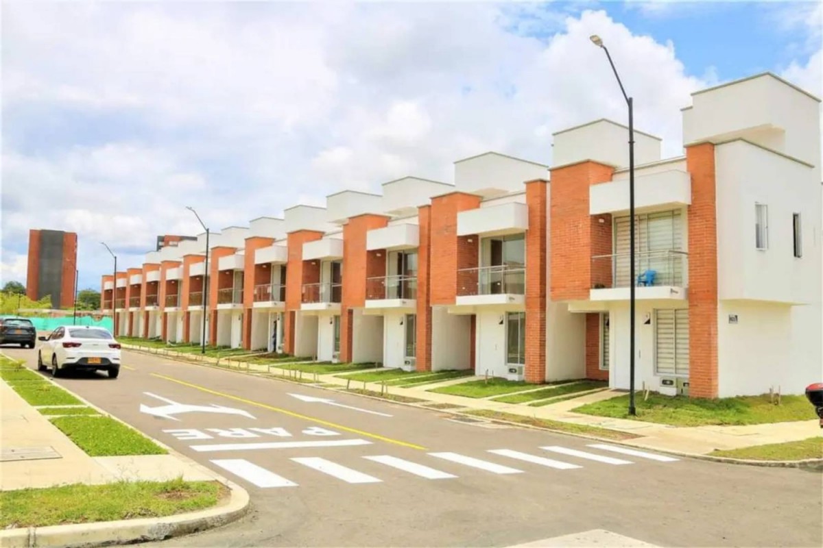Casa en venta en Galicia, Pereira · foto 2 de 13