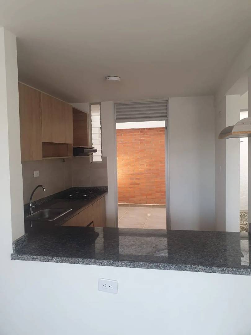 Casa en venta en Galicia, Pereira · foto 4 de 13
