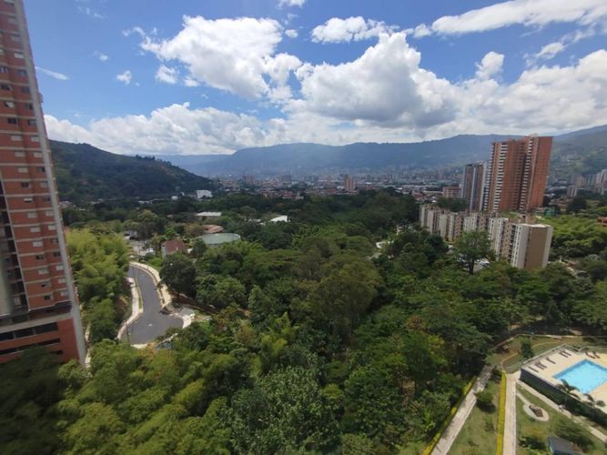 Apartamento de 3 alcobas en arriendo en Suramérica, Bogotá, 98 m² · foto 10 de 11