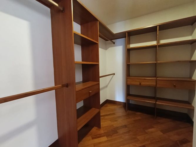 Apartamento de 3 alcobas en arriendo en El Poblado, Medellín, 220 m² · foto 14 de 20