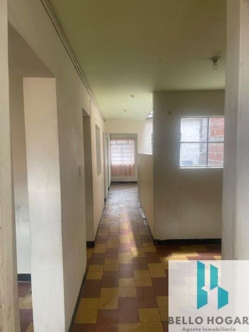 Casa de 3 alcobas en venta en Centro, Bello, 94 m² · foto 3 de 20