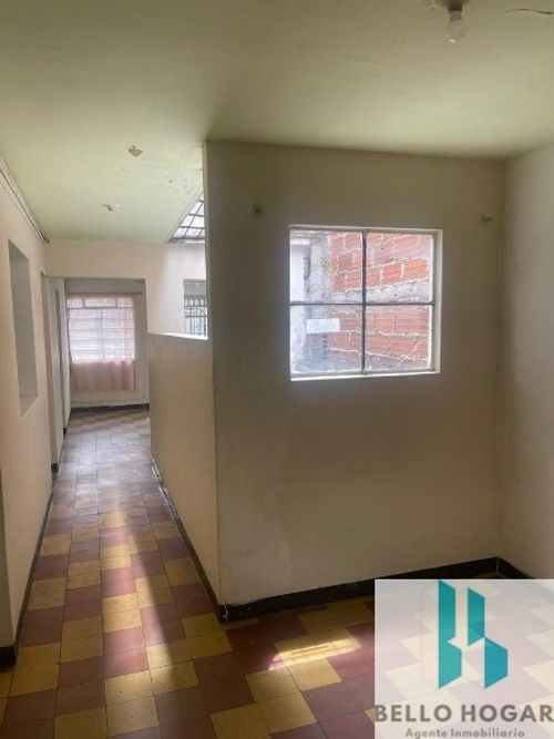 Casa de 3 alcobas en venta en Centro, Bello, 94 m² · foto 14 de 20