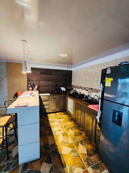 Casa de 8 alcobas en venta en San Carlos, Cali, 360 m² · foto 20 de 24
