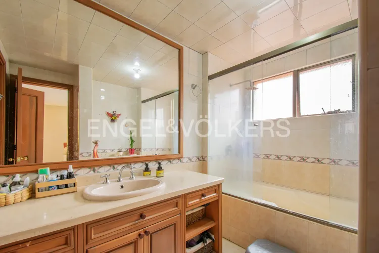 Casa de 4 alcobas en venta en Guaymaral, Chía, 235 m² · foto 17 de 24