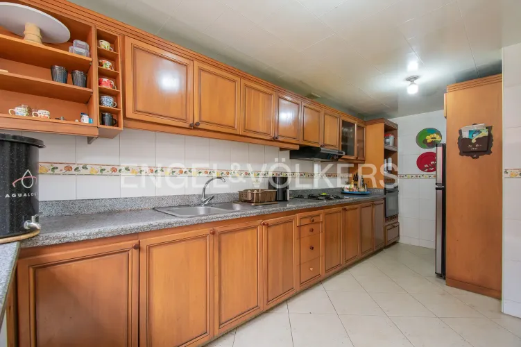 Casa de 4 alcobas en venta en Guaymaral, Chía, 235 m² · foto 14 de 24