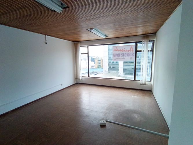 Oficina en arriendo en El Centro, Manizales, 20 m² · foto 3 de 12