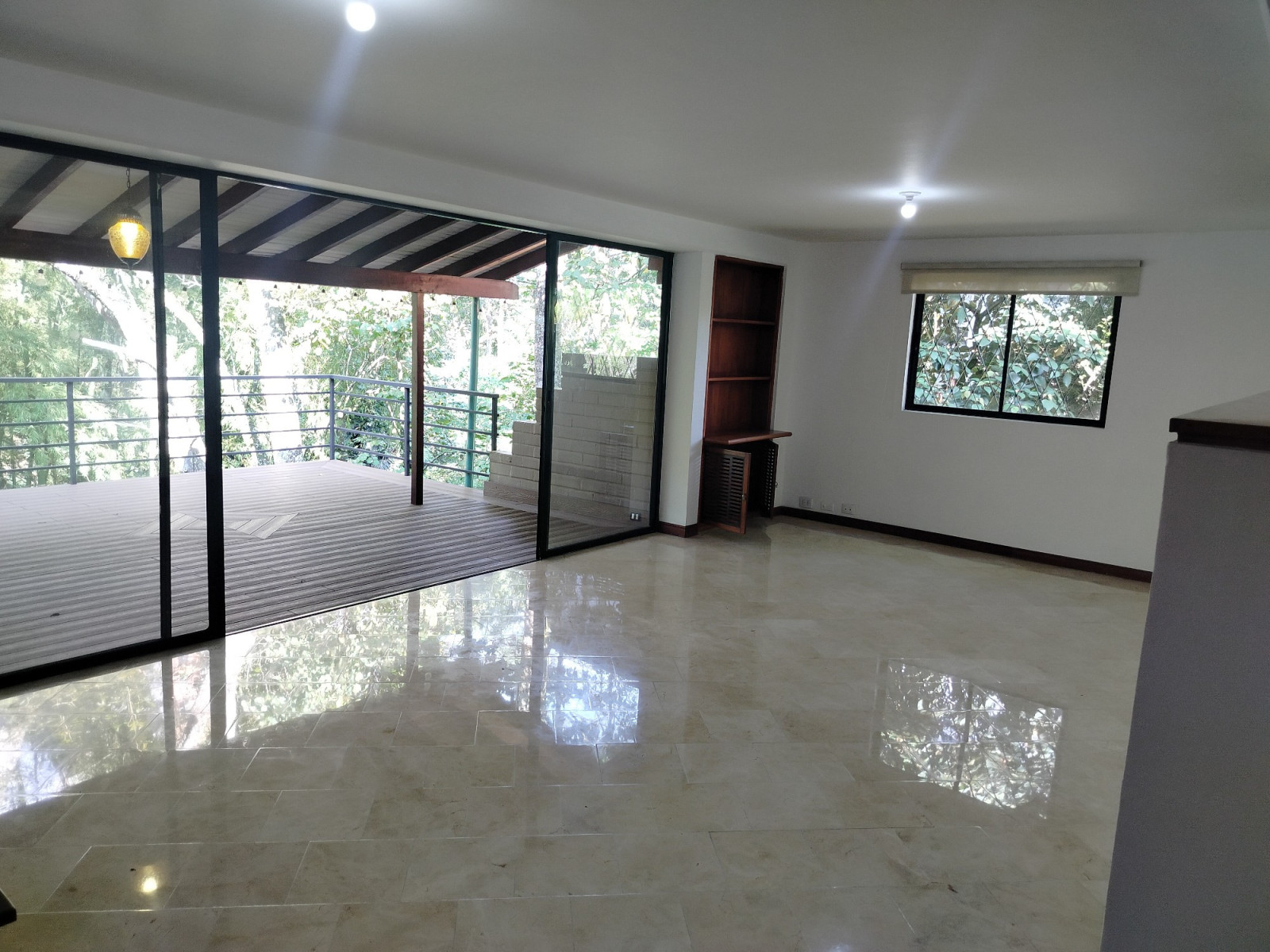 Casa en arriendo en El Poblado, Medellín · foto 5 de 6