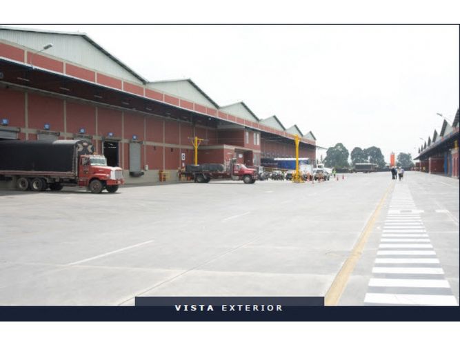 Bodega en arriendo en Echavarria, Madrid, 3750 m² · foto 4 de 13