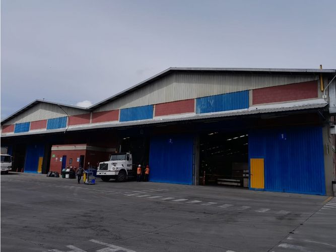 Bodega en arriendo en Echavarria, Madrid, 3750 m² · foto 7 de 13