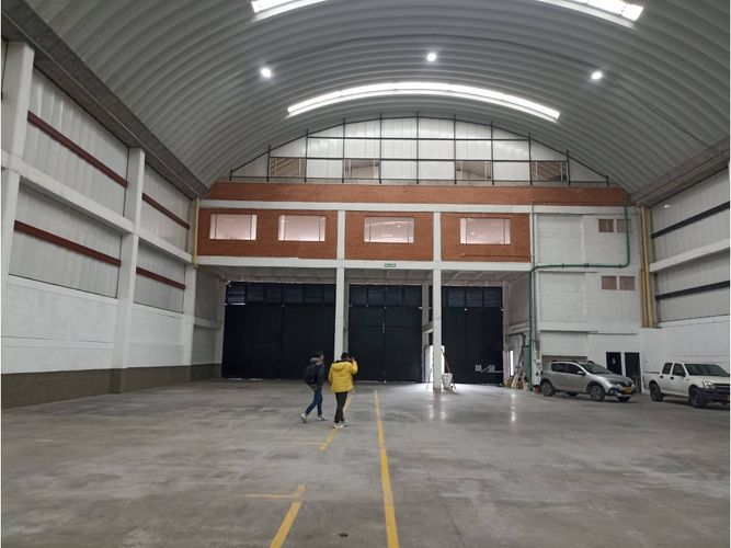 Bodega en arriendo en Canavita, Tocancipá, 1632 m² · foto 6 de 17