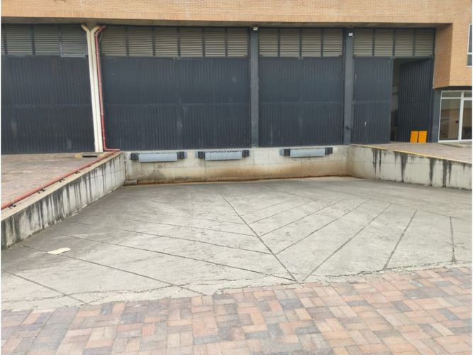 Bodega en arriendo en Canavita, Tocancipá, 1632 m² · foto 9 de 17