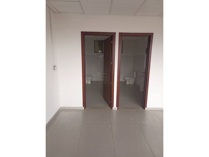 Bodega en arriendo en Canavita, Tocancipá, 1632 m² · foto 14 de 17
