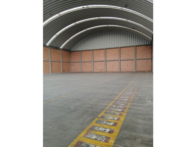 Bodega en arriendo en Canavita, Cota, 1750 m² · foto 4 de 23