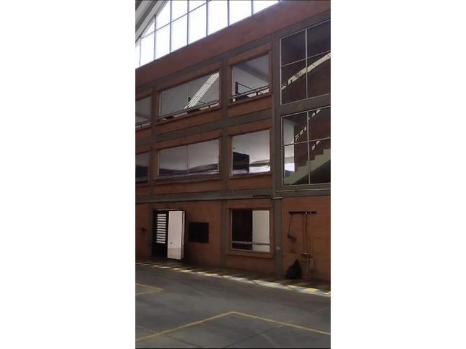 Bodega en arriendo en Canavita, Cota, 1750 m² · foto 8 de 23