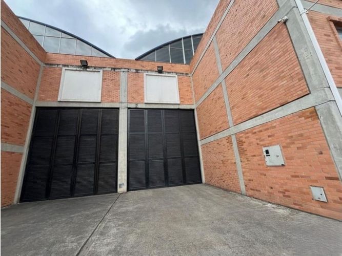 Bodega en arriendo en Canavita, Cota, 1750 m² · foto 9 de 23