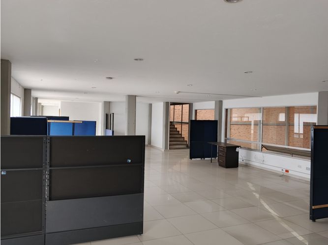 Bodega en arriendo en Canavita, Cota, 1750 m² · foto 18 de 23