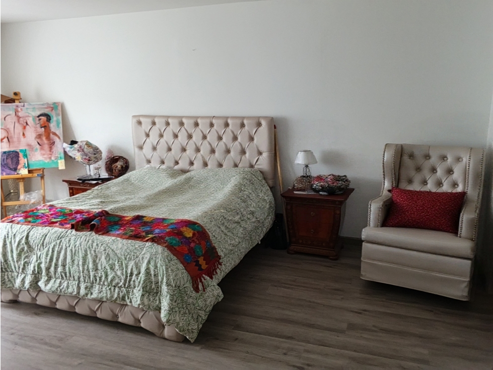 Casa en venta en Santa Ana, Bogotá · foto 2 de 24