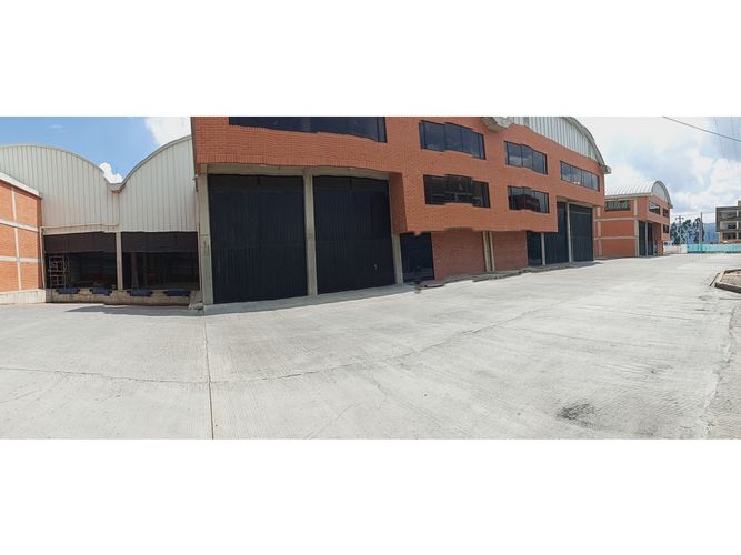 Bodega en arriendo en Chapinero, Tocancipá, 1927 m² · foto 6 de 23