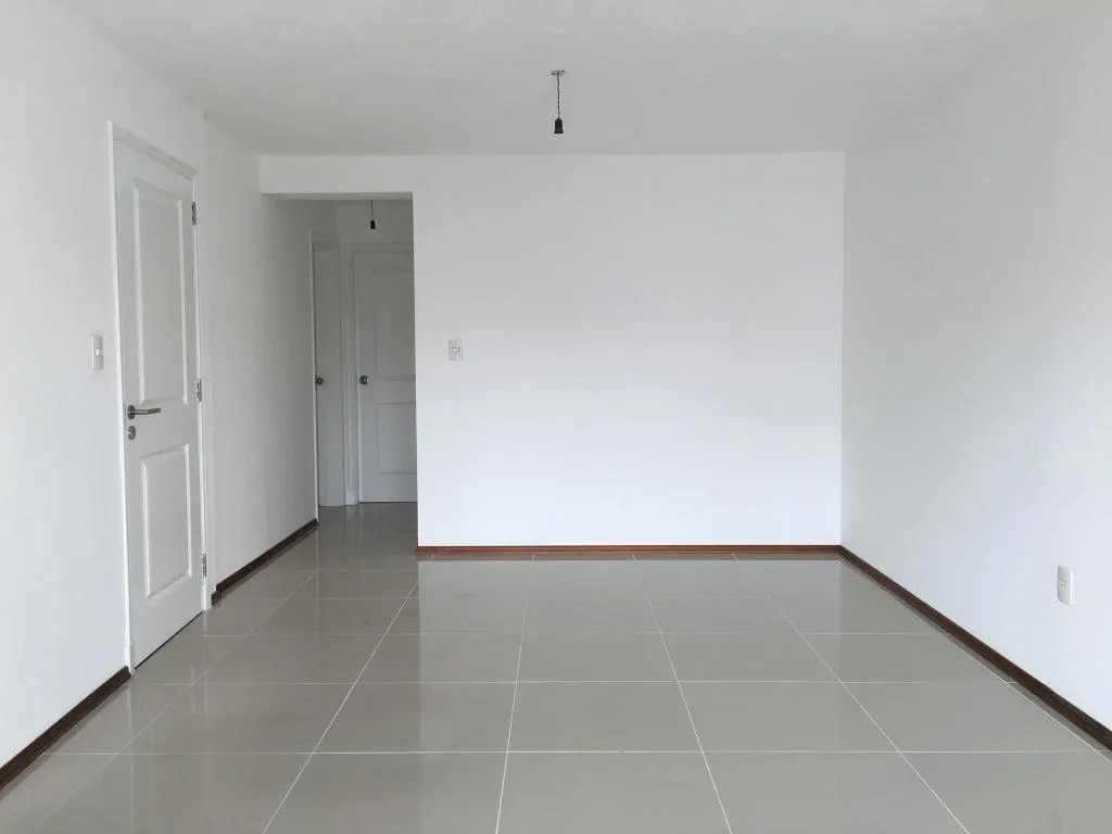 3622 |  LUMINOSO APARTAMENTO DE 2 DORMITORIOS Y 2 BAÑOS CON BALCÓN – CORDÓN