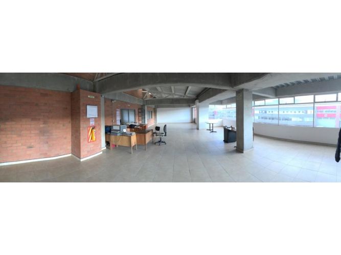 Bodega en venta en Siberia, Cota, 1280 m² · foto 2 de 13