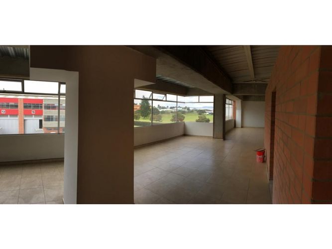 Bodega en venta en Siberia, Cota, 1280 m² · foto 5 de 13