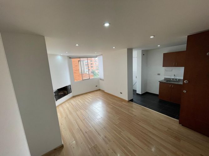 Apartamento en venta en San Martin, Bogotá · foto 3 de 18