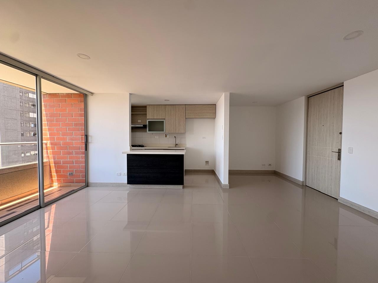 Apartamento en arriendo en Vereda La Doctora, Sabaneta · foto 3 de 17