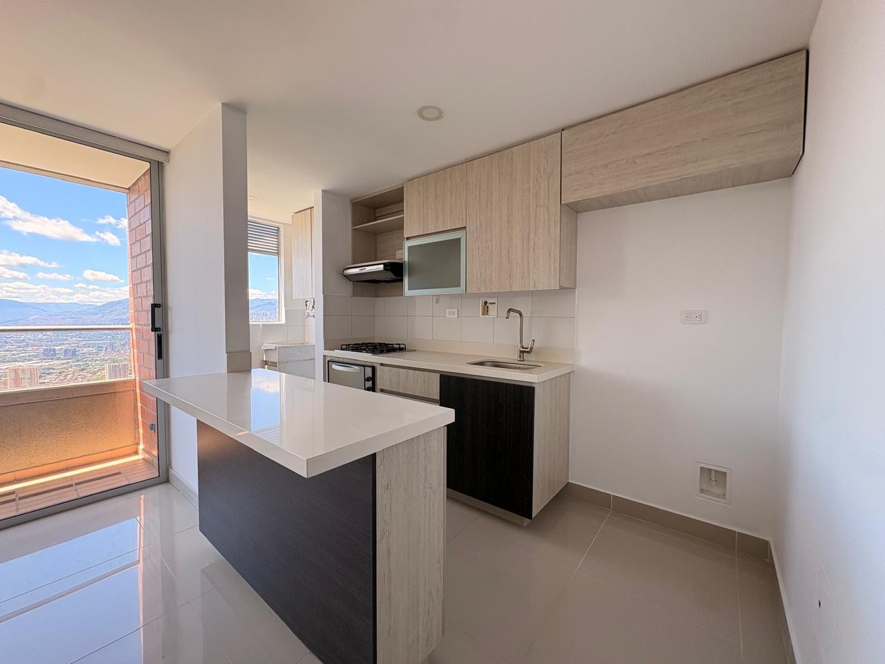 Apartamento en arriendo en Vereda La Doctora, Sabaneta · foto 8 de 17
