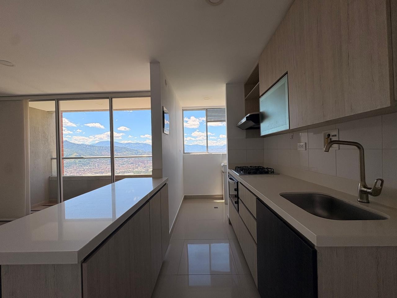 Apartamento en arriendo en Vereda La Doctora, Sabaneta · foto 6 de 17