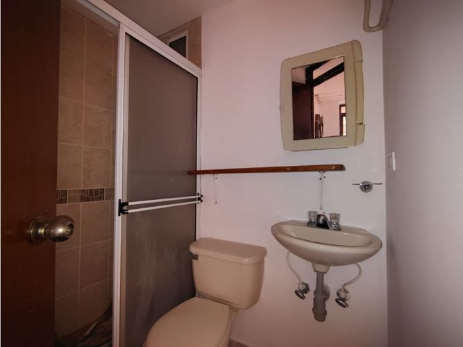 Apartamento de 3 alcobas en venta en La Magnolia, Envigado, 112 m² · foto 2 de 13