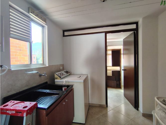 Apartamento de 3 alcobas en venta en La Magnolia, Envigado, 112 m² · foto 12 de 13