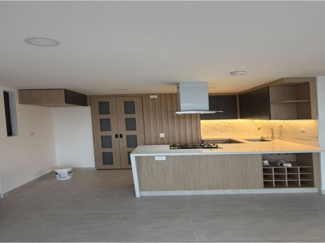Apartamento de 3 alcobas en venta en Manchester, Bello, 68 m² · foto 6 de 21