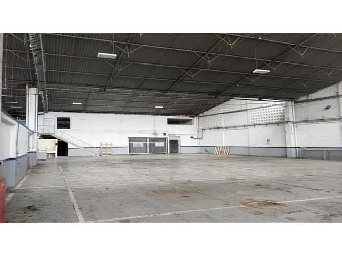 Bodega en arriendo en Las Delicias, Cali, 4692 m² · foto 13 de 14