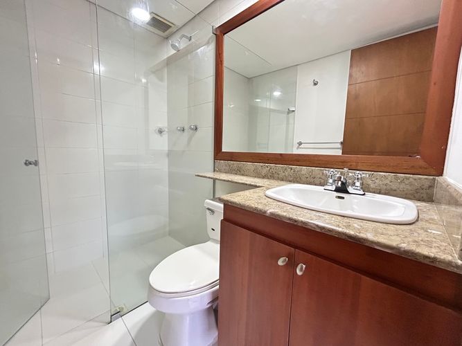 Apartamento de 4 alcobas en arriendo en Zona Centro, Envigado, 250 m² · foto 20 de 24