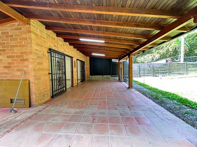 Apartamento de 4 alcobas en arriendo en Zona Centro, Envigado, 250 m² · foto 24 de 24