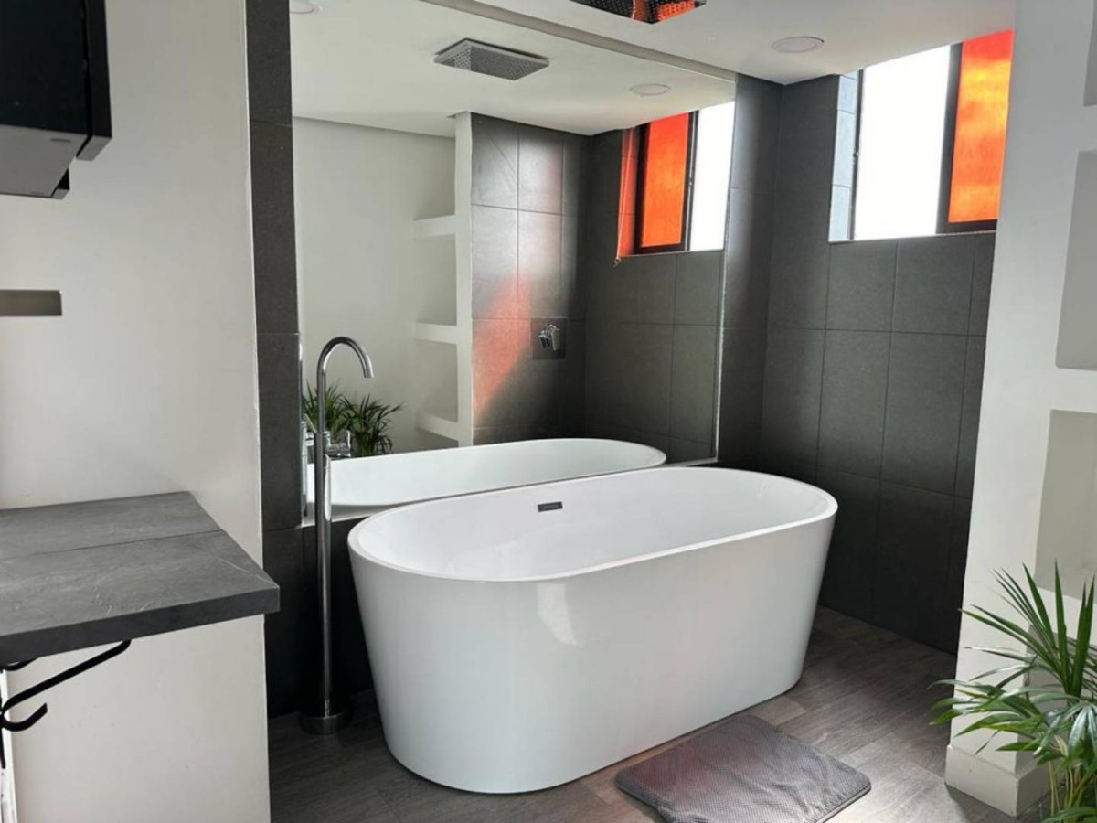 Apartamento en arriendo en San Lucas, Medellín · foto 4 de 24