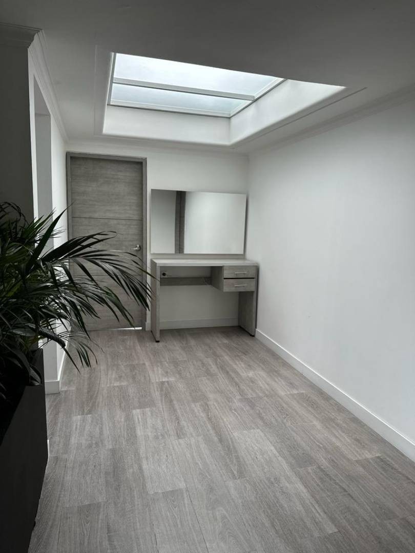 Apartamento en arriendo en San Lucas, Medellín · foto 6 de 24