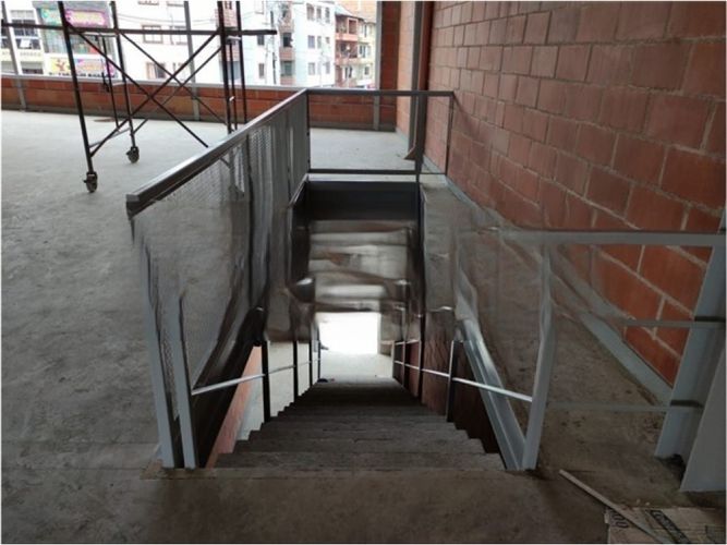 Bodega en arriendo en Laureles, Medellín, 320 m² · foto 9 de 11