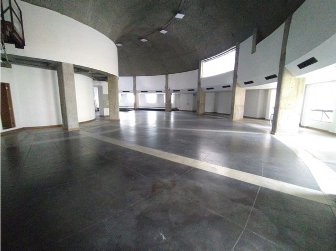 Local en arriendo en Milla De Oro, Medellín, 570 m² · foto 12 de 17