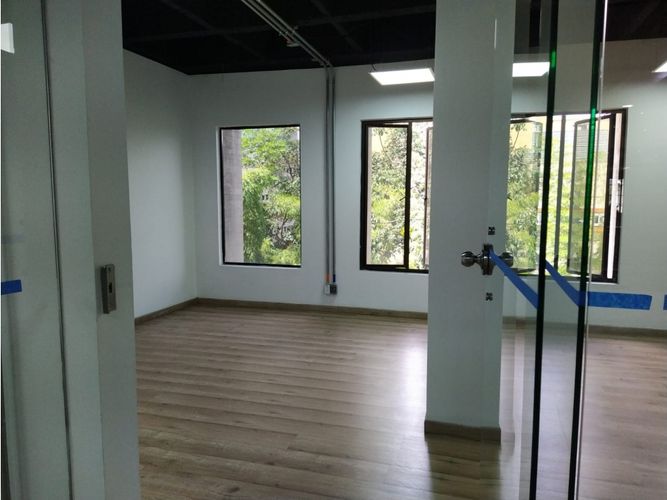 Local en arriendo en Milla De Oro, Medellín, 79 m² · foto 10 de 10