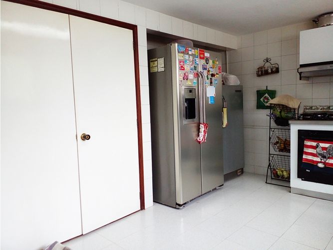 Casa de 4 alcobas en venta en San Lucas, Medellín, 500 m² · foto 8 de 15